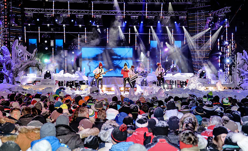Stars wie Stefanie Hertl sorgen für stimmungsvolle Atmosphäre in Bad Kleinkirchheim © BRM Arno Gruber sen. 